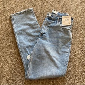 Abercrombie 90’s Straight Ultra High Rise